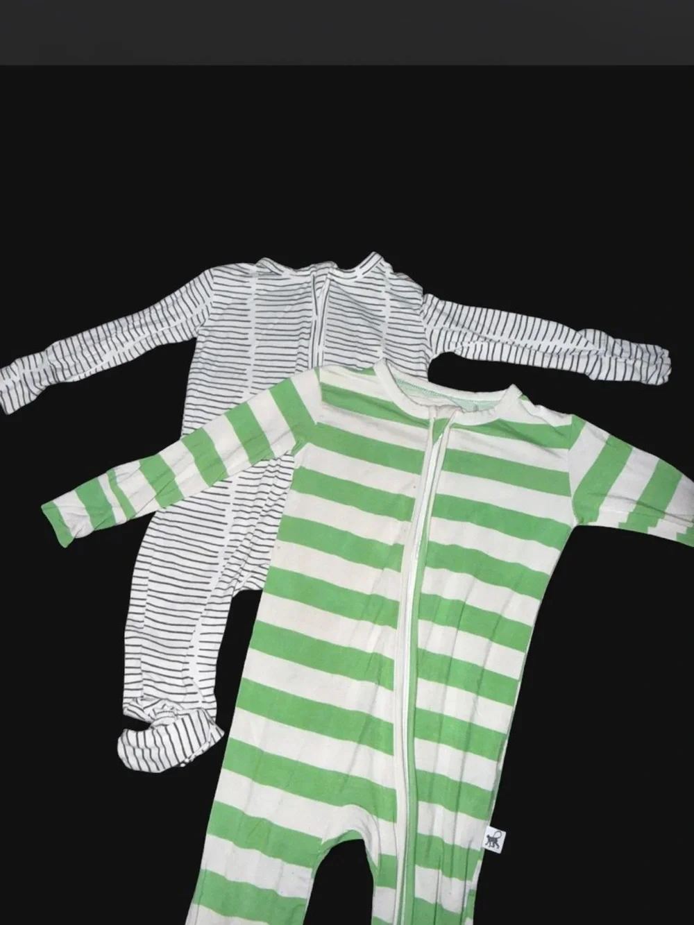 Bungalow Baby Striped Infant Zip-Up Onesie - White & Black